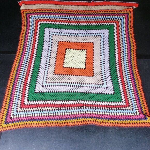 Vintage Multicolor Granny Square Knit Crocheted Afghan Throw Bedspread 68" x 83" - Picture 4 of 7